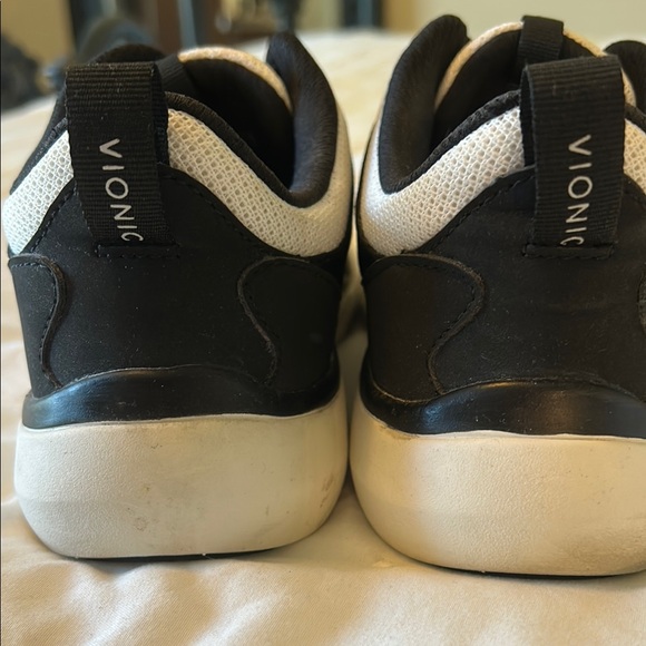 Vionic Women’s  Black and White Athletic Shoes - Picture 7 of 8